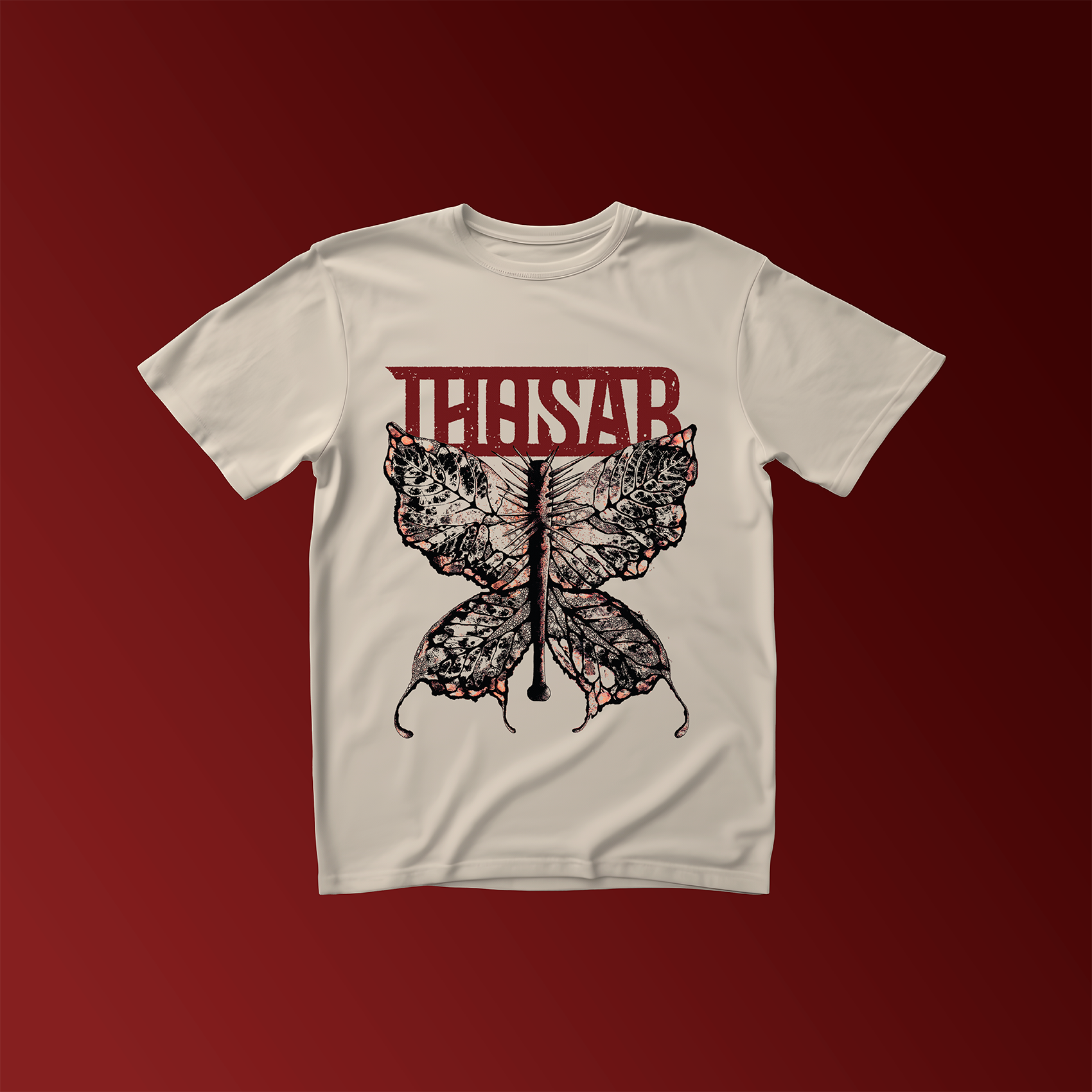 Beiges Sweatshirt mit rostrotem Thosar-Logo, darunter ein Schmetterling.