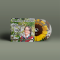 "Froasla Resi erzählt aus ihrem Leben" auf CD. Grünes Cover mit Portraitfoto, zwei CDs mit Blumen-Aufdruck.