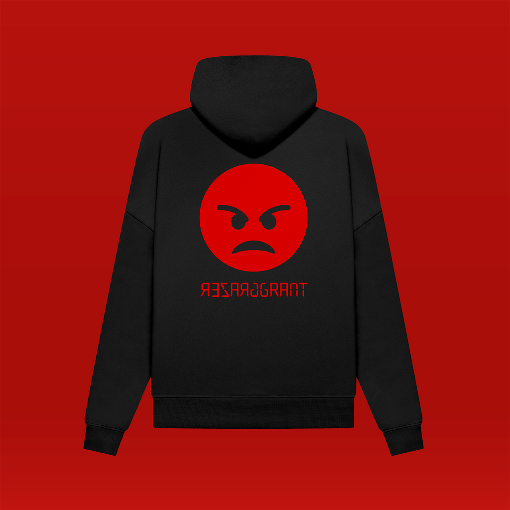 Schwarze Kapuzenweste, Rückansicht. mittig auf dem Rücken ein roter, wütender Smiley, darunter das Logo von "Grazer Grant"