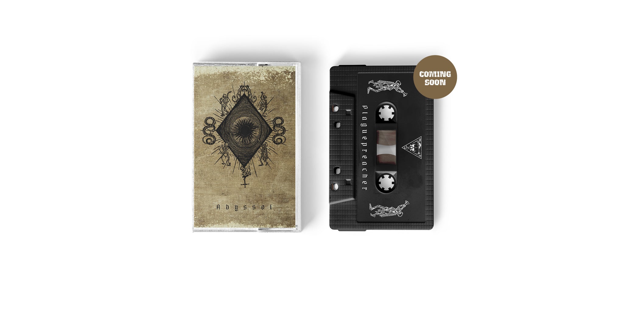 Das Album "Abyssol" der Band Plaguepreacher auf Tape. Braun-beiges Tape-Cover mit schwarzem Motiv, schwarzes Tape mit weißer Schrift. Rechts oben ein Störer mit dem Text "Coming Soon".